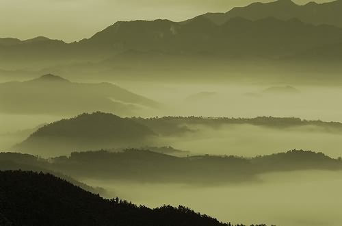 Misty Mountains by Jeff Epp